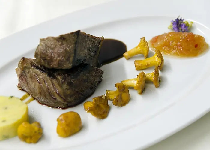 Lebert Restaurant بيت ضيافة 3*
