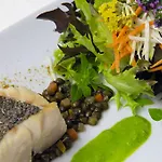 Lebert Restaurant Guest house