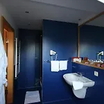 Lebert Restaurant Guest house